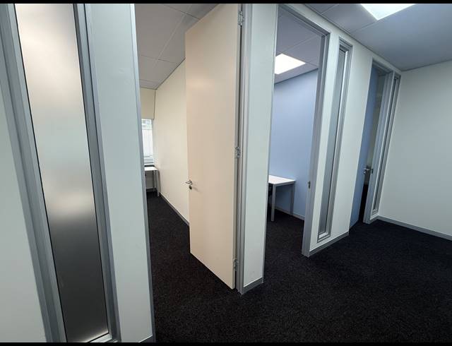 20M² OFFICE TO LET IN KILLARNEY